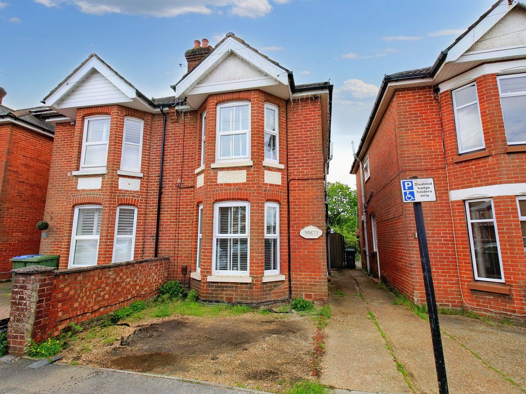 3 bed semidetached house for sale in Porchester Road, Woolston SO19