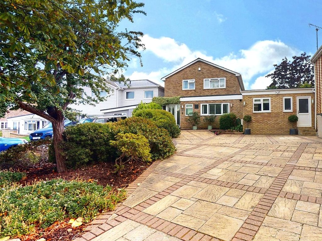 Gaynesford, Lee Chapel South, Basildon, Essex SS16  
