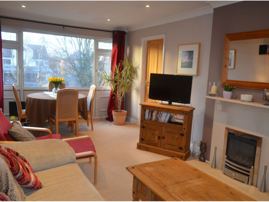 2 bed for sale in Julian Road, West Bridgford NG2, £190,000