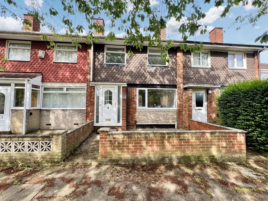 3 bed terraced house to rent in Missenden Grove, Middlesbrough TS3, £