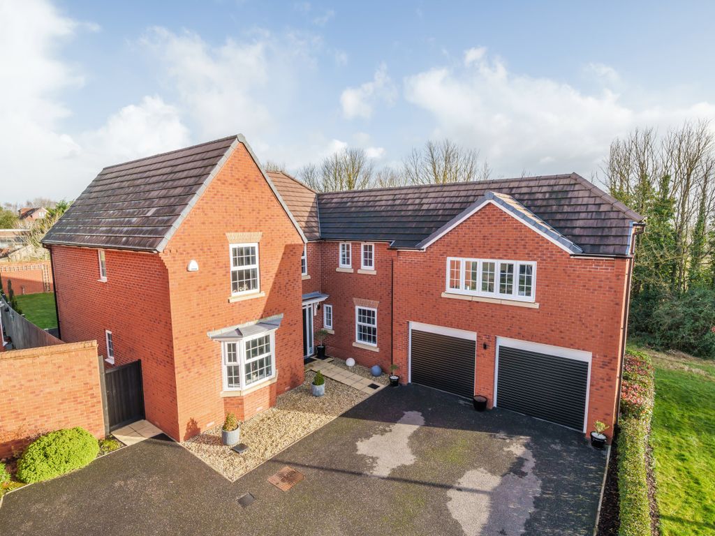 5 bed detached house for sale in Cranbrook Walk, Exeter, Devon EX1, £900,000 Zoopla