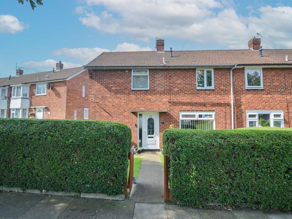 3 bed semidetached house for sale in Queensway, SaltburnByTheSea