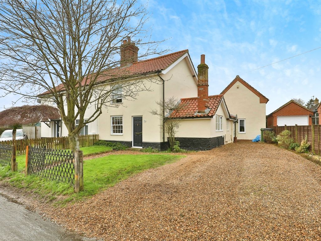 3 bed semidetached house for sale in Grove Road, Hethersett, Norwich NR9, £450,000 Zoopla
