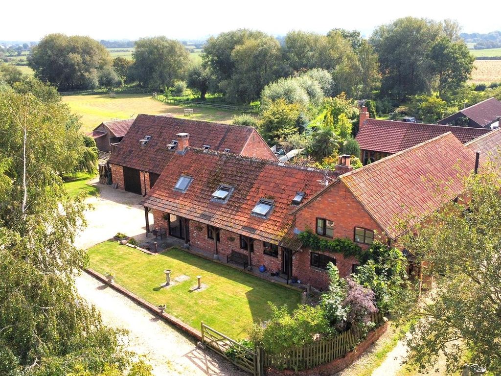 5 bed semidetached house for sale in Steeple Ashton, Trowbridge BA14