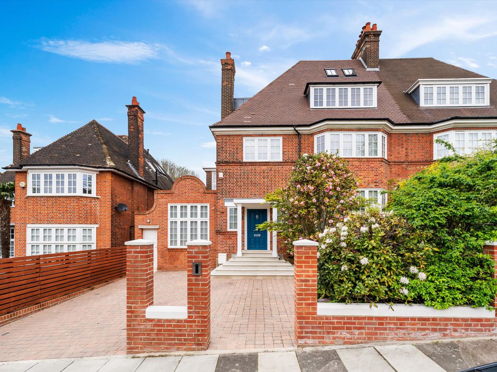 6 bed semidetached house for sale in Ranulf Road, London NW2, £