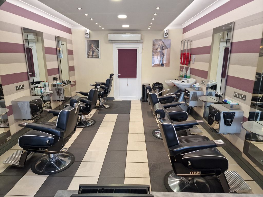Retail premises for sale in Hair Salon & Barber Shop, Sudbury CO10 Zoopla