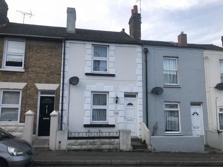2 bed terraced house for sale in Britton Street, Gillingham ME7 Zoopla