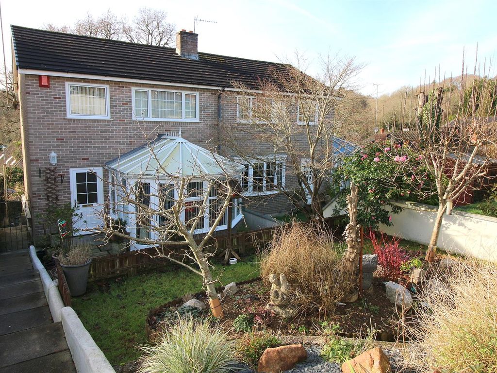 3 bed semidetached house for sale in Carnoustie Drive, Burraton Coombe