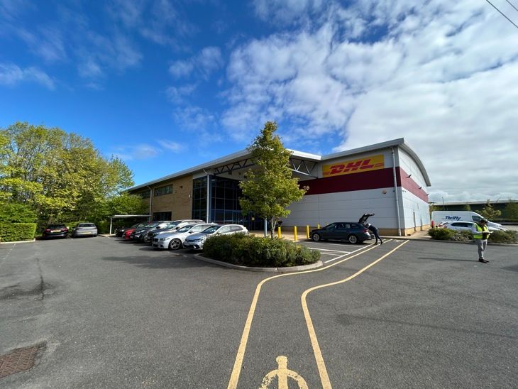 Light industrial to let in Papworth Business Park, Stirling Way
