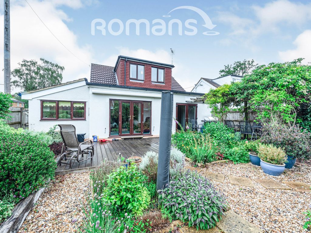 4 bed detached house to rent in Hatch Ride, Crowthorne RG45 Zoopla