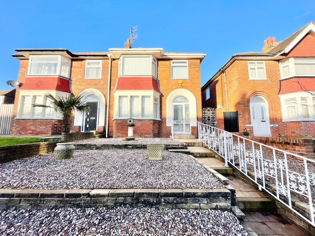 3 bed semidetached house for sale in Red Bank Road, Bispham FY2, £