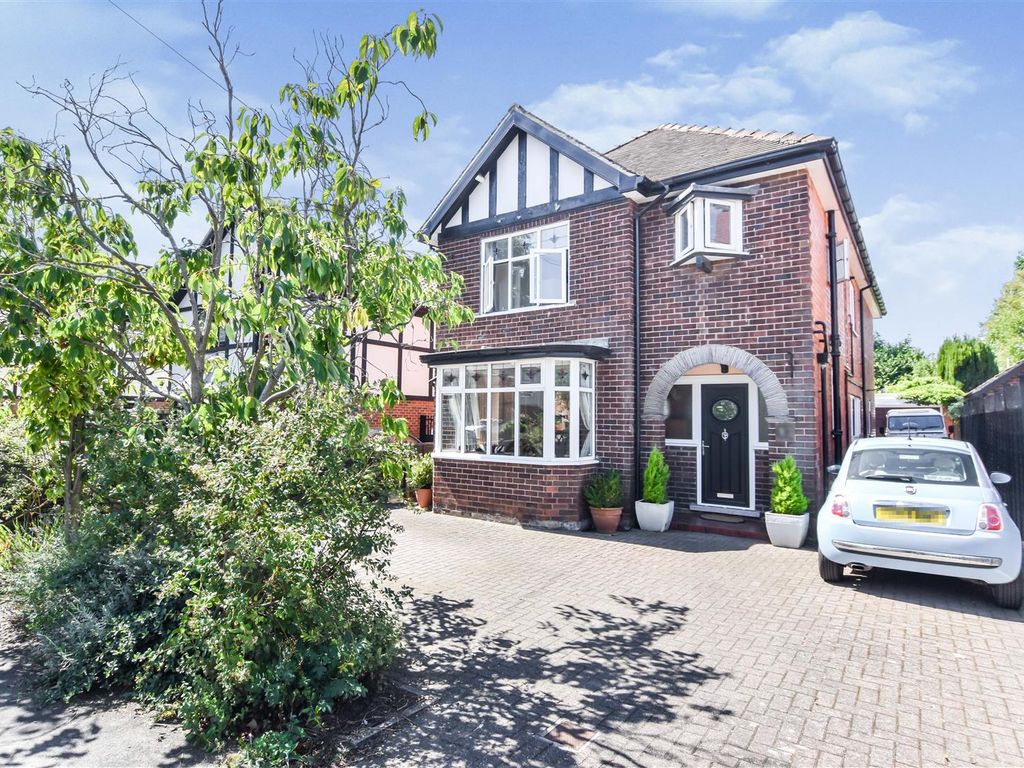 4 bed detached house for sale in Priory Road, Cottingham HU16 Zoopla