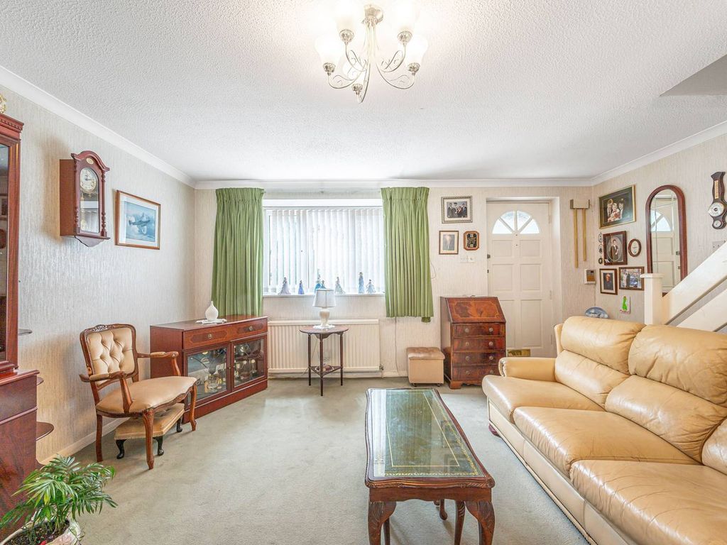 3 bed end terrace house for sale in Marshalls Close, Arnos Grove
