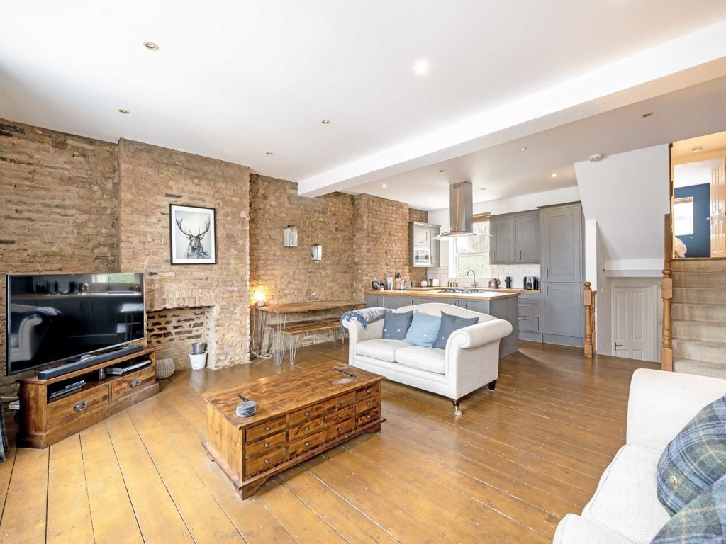 3 bed for sale in Crystal Palace Road, London SE22 Zoopla
