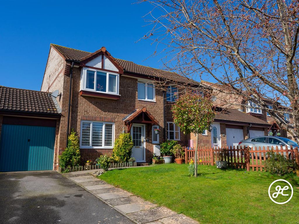 4 bed semidetached house for sale in Potterton Close, Bridgwater TA6