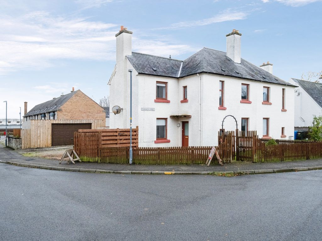 4 bed end terrace house for sale in Teaninich Street, Alness IV17 Zoopla