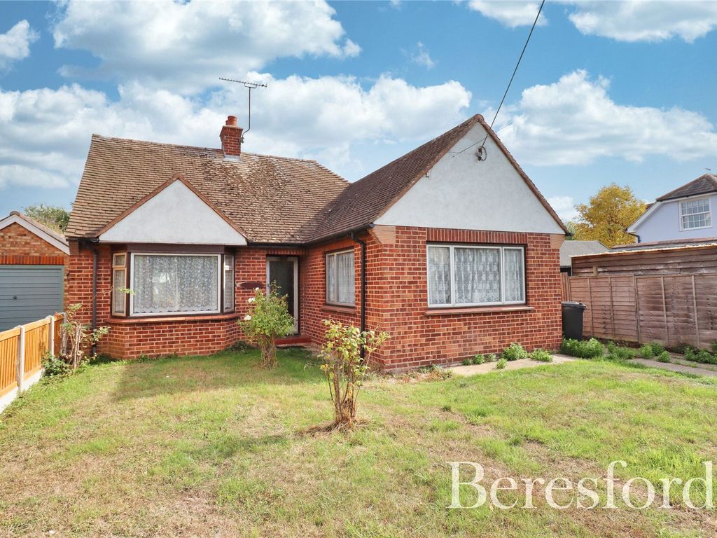 3 bed bungalow for sale in Basin Road, Heybridge Basin CM9 Zoopla