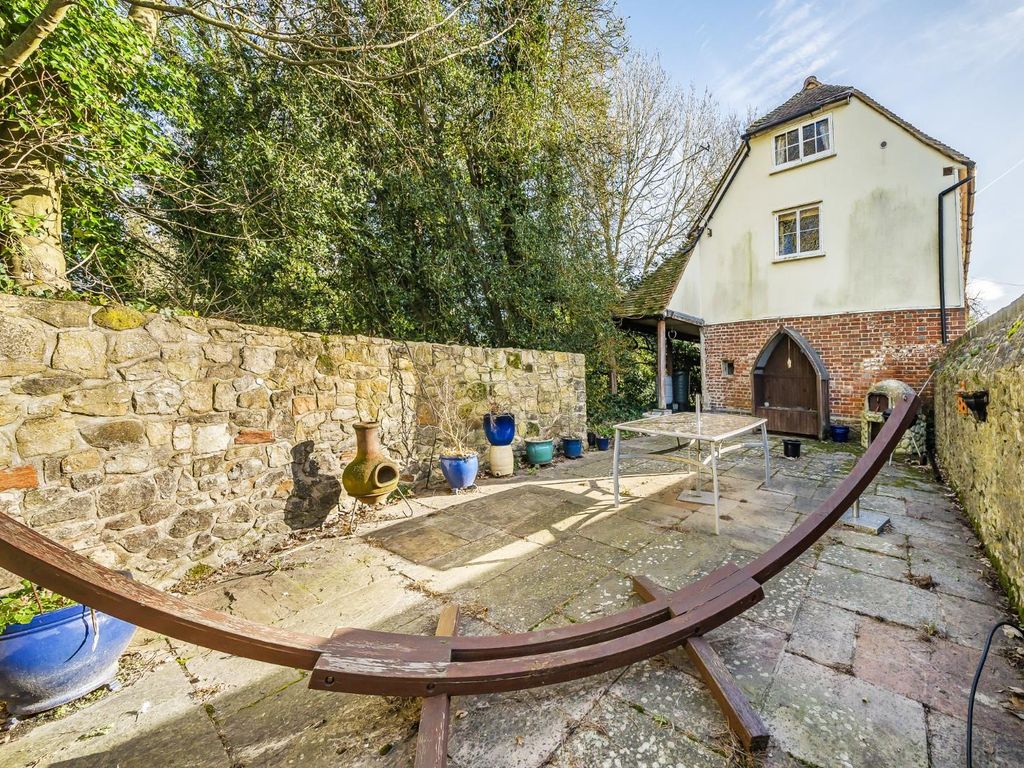 3 bed cottage for sale in Clare Lane, East Malling, West Malling ME19