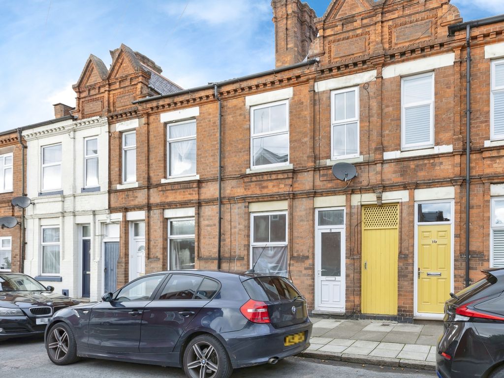 3 bed terraced house for sale in Shakespeare Street, Leicester