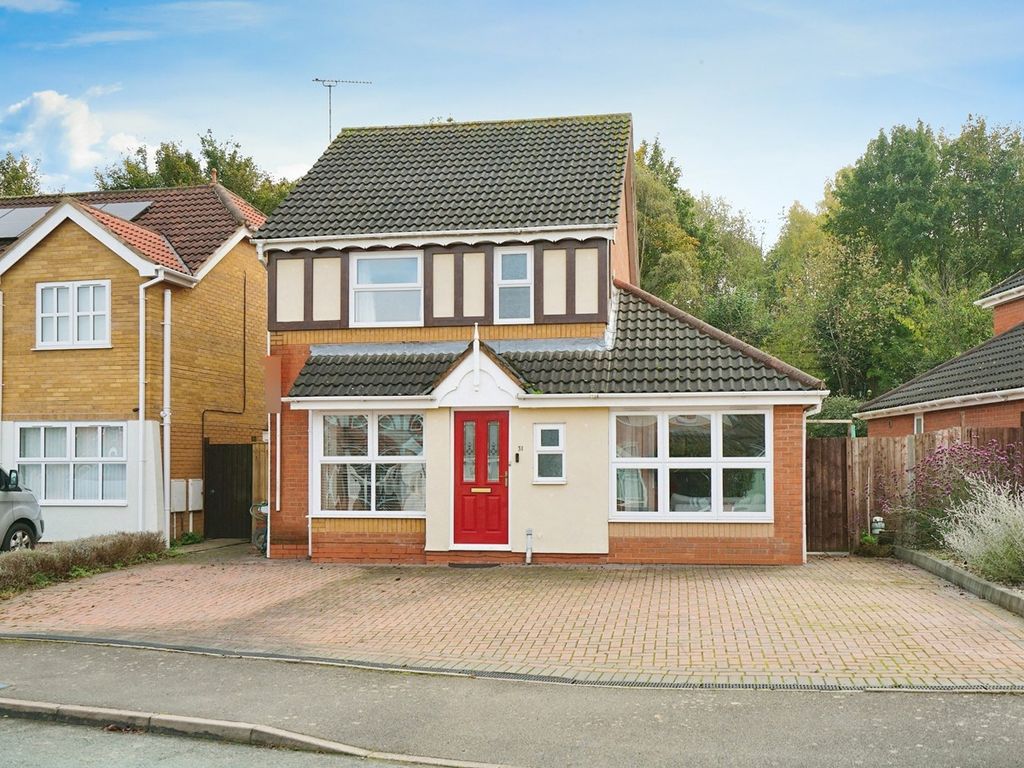 3 bed detached house for sale in Kinver Road, BurtonOnTrent DE15, £