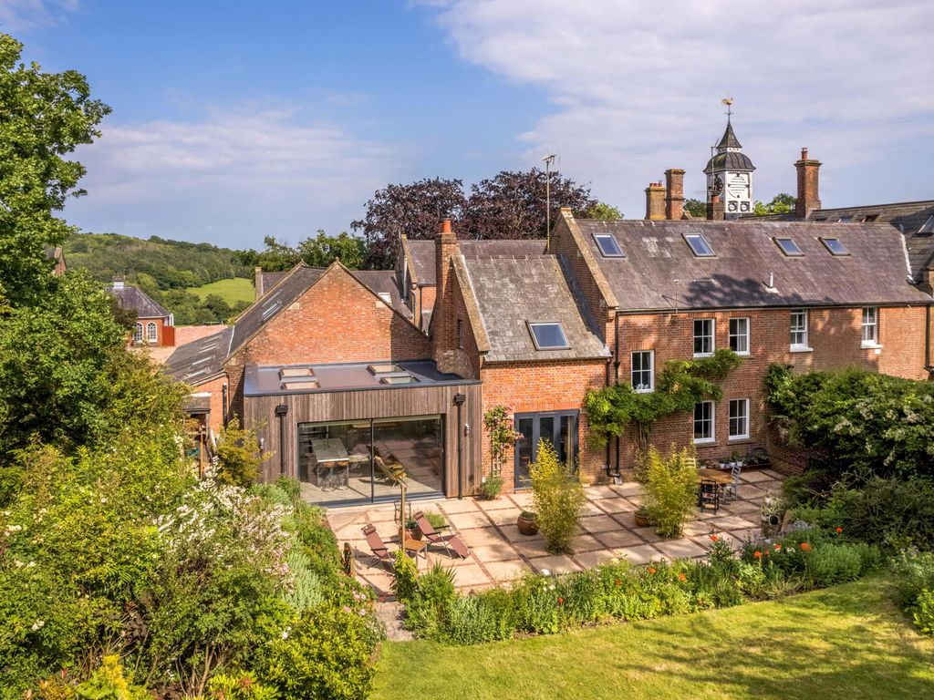 3 bed semidetached house for sale in Bayham Abbey, Lamberhurst, Tunbridge Wells, Kent TN3, £