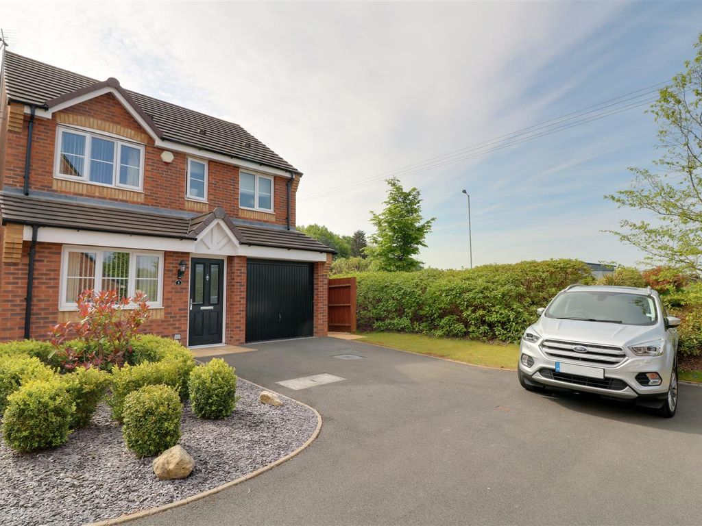 3 bed detached house for sale in Bullhurst Close, Talke, StokeOnTrent ST7, £260,000 Zoopla