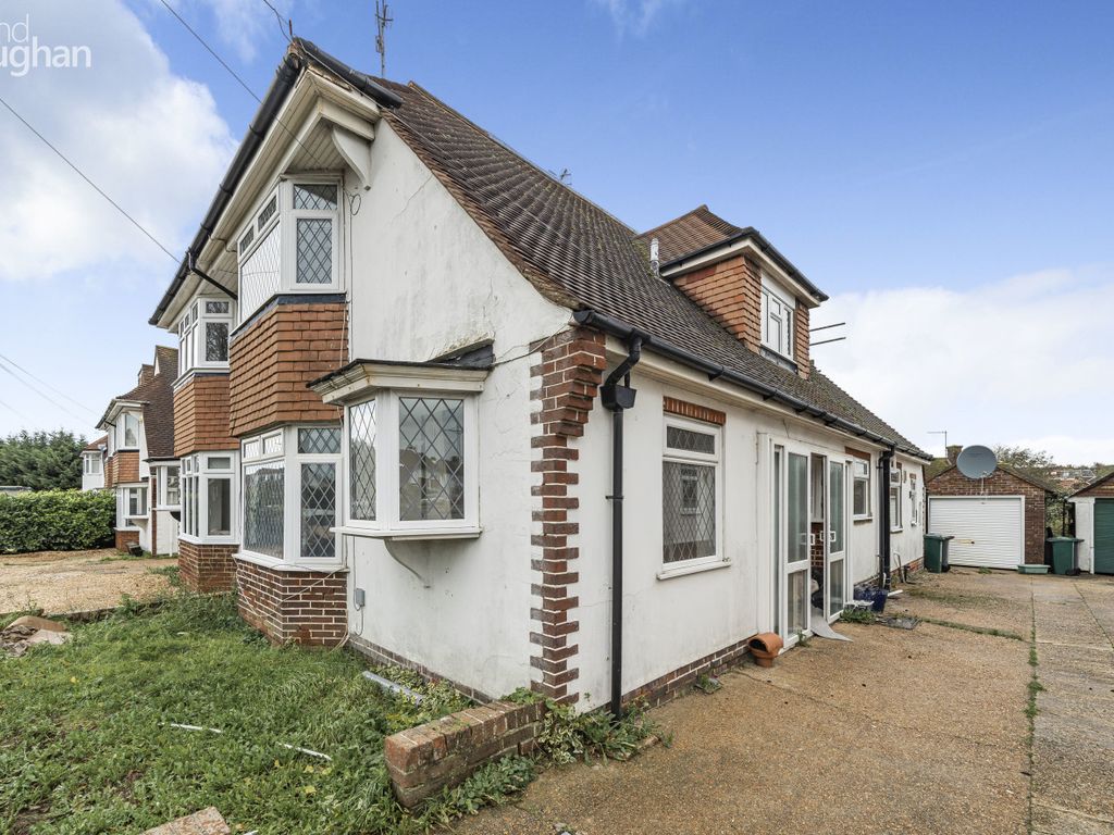 5 bed semidetached house to rent in Hangleton Road, Hove, East Sussex