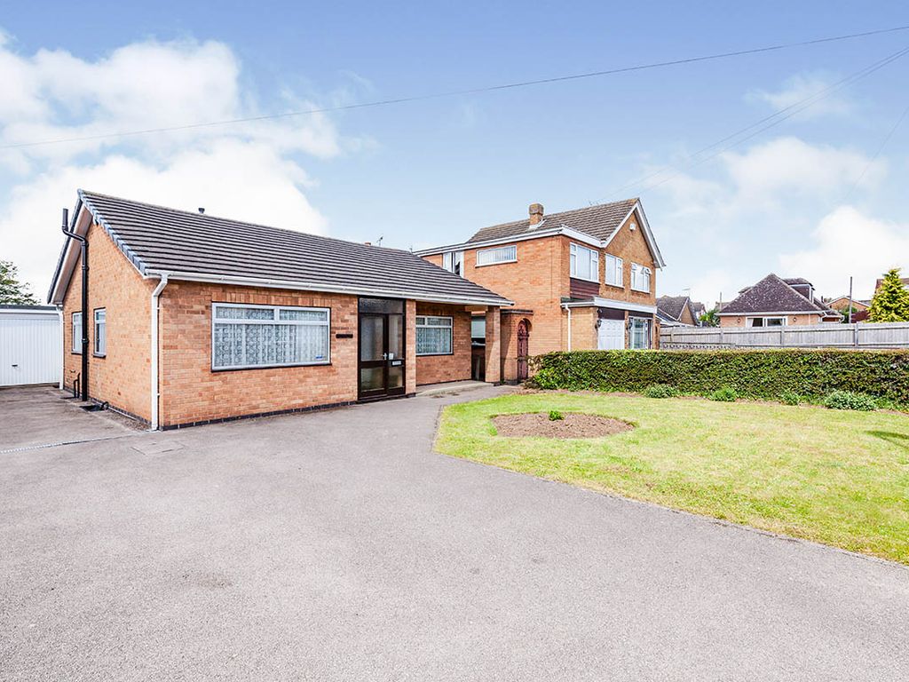 2 bed bungalow for sale in Forresters Close, Burbage, Hinckley