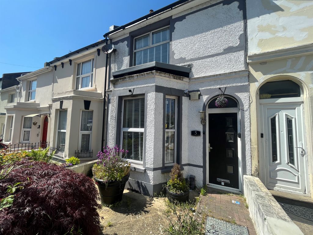 3 bed terraced house for sale in Lower South Road, St. LeonardsOnSea
