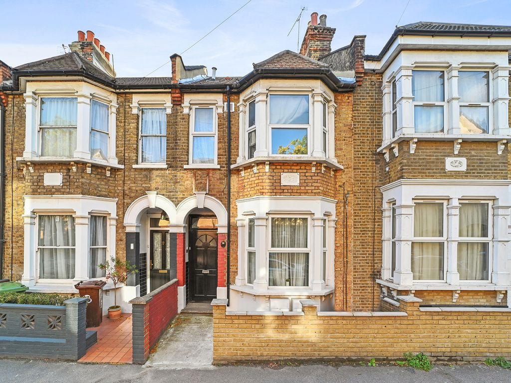 2 bed flat for sale in Bickley Road, London E10 Zoopla