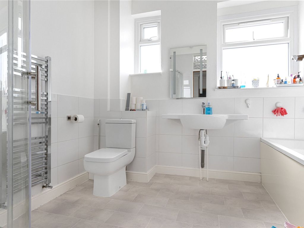 3 bed for sale in White Horse Hill, Chislehurst, Bromley