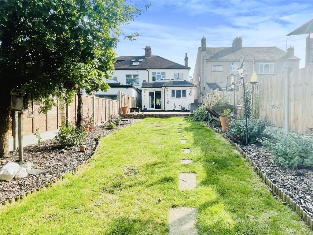 3 bed semidetached house for sale in High Road, Wilmington, Kent DA2