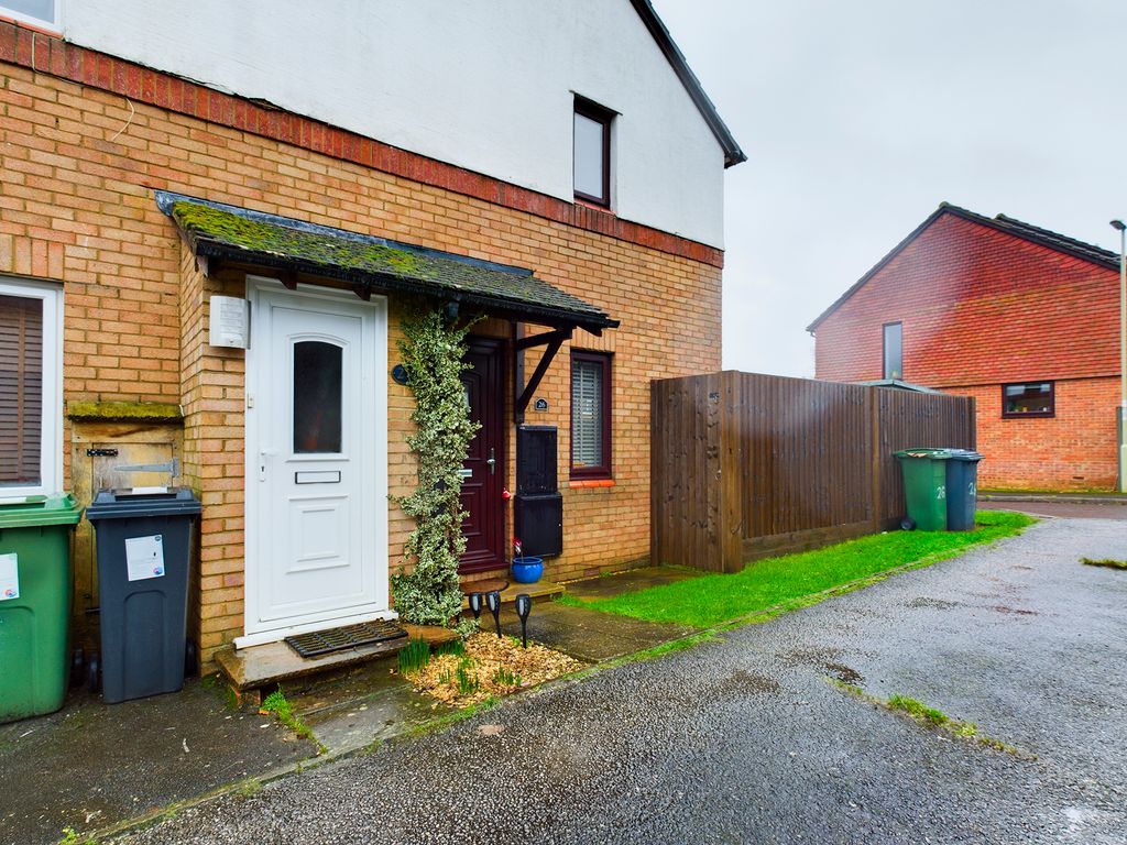 1 bed detached house for sale in Crookham Close, Tadley RG26 Zoopla