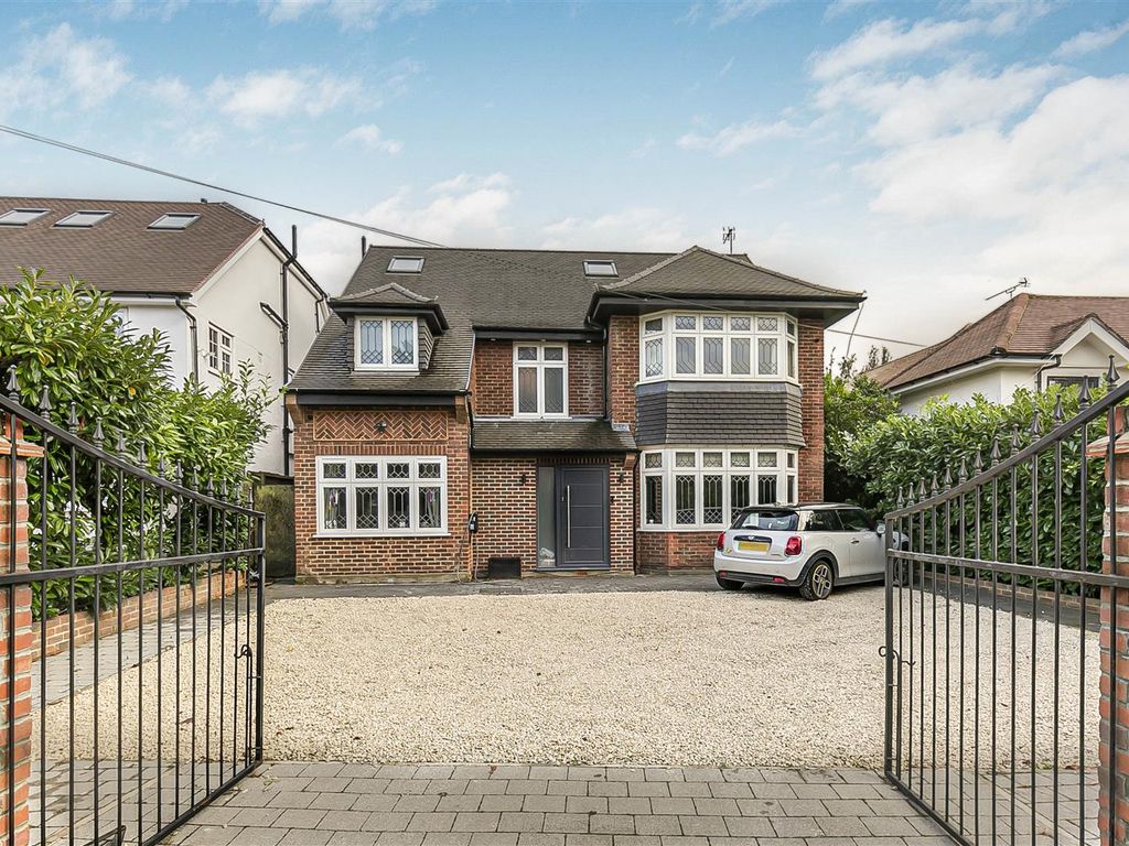 5 bed detached house for sale in Watford Road, Radlett WD7, £1,850,000