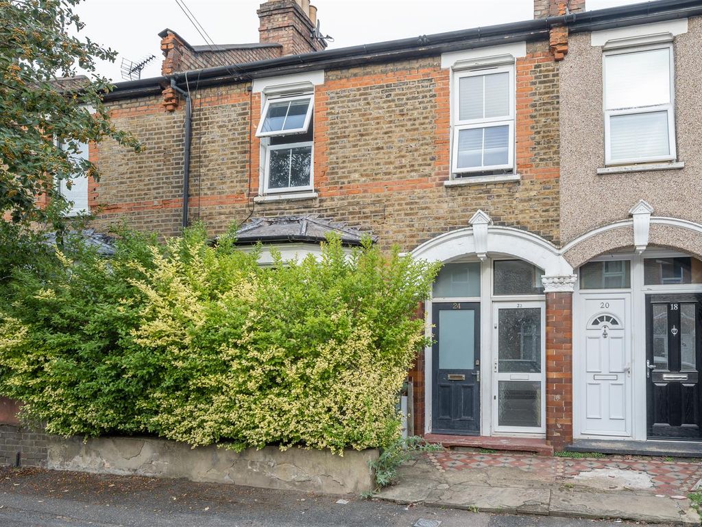 2 bed flat for sale in Hove Avenue, London E17, £450,000 Zoopla