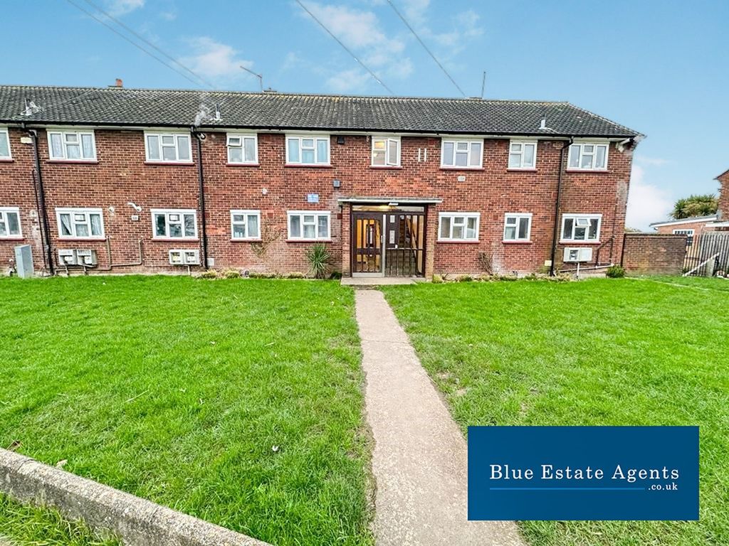 2 bed flat for sale in Brabazon Road, Hounslow TW5, £319,950 Zoopla