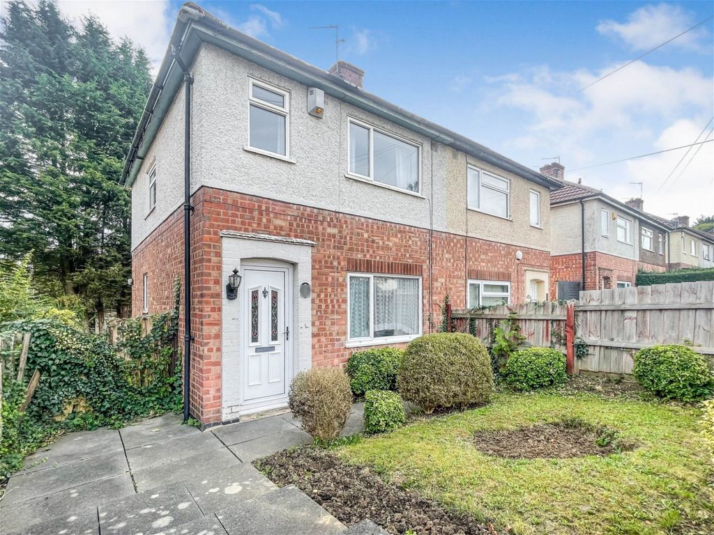 2 bed semidetached house for sale in Halifax Drive, Leicester LE4, £