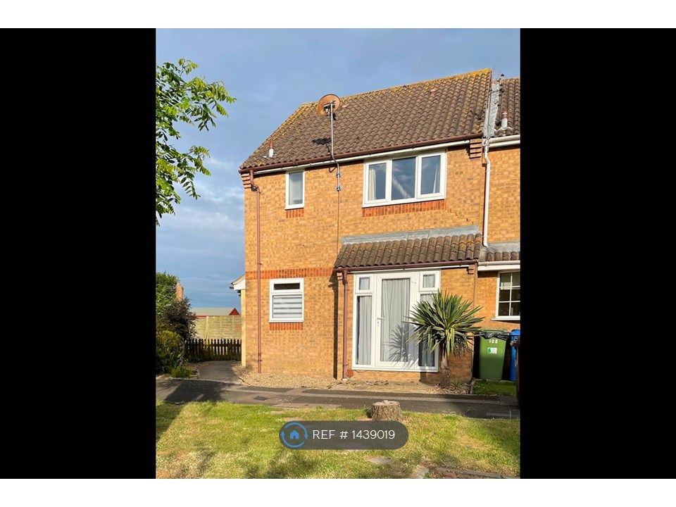 1 bed end terrace house to rent in Beauvoir Drive, Sittingbourne ME10