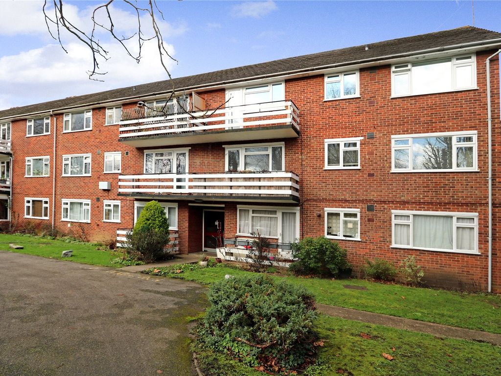 1 bed flat for sale in Lovelace Gardens, Surbiton KT6 Zoopla