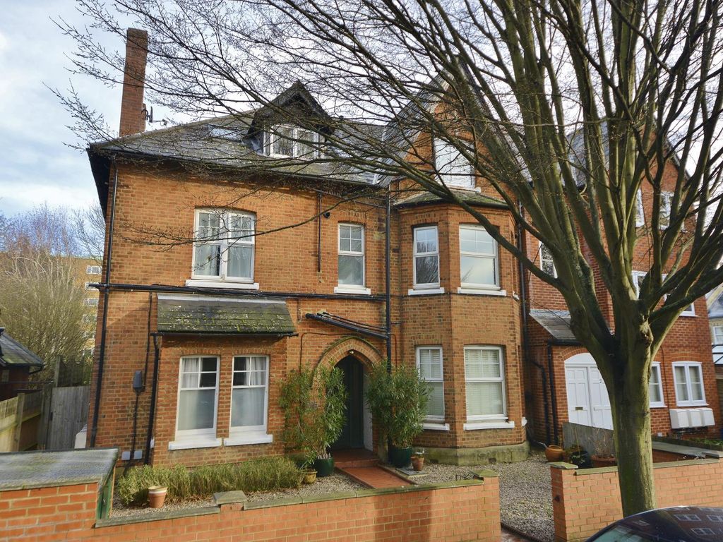 2 bed flat to rent in Strafford Road, Twickenham TW1 Zoopla