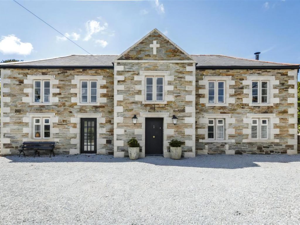 3 bed detached house for sale in Penhallow, Truro TR4, £825,000 Zoopla