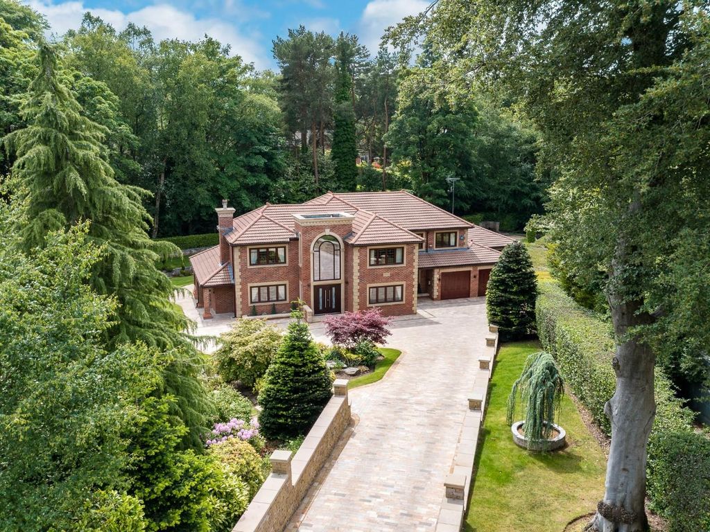 5 bed detached house for sale in Willowbank, Off Lostock Junction Lane