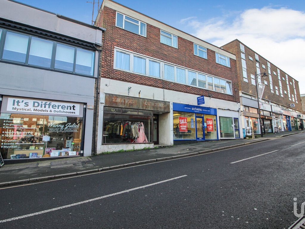 2 bed flat for sale in High Street, Harwich CO12, £130,000 Zoopla