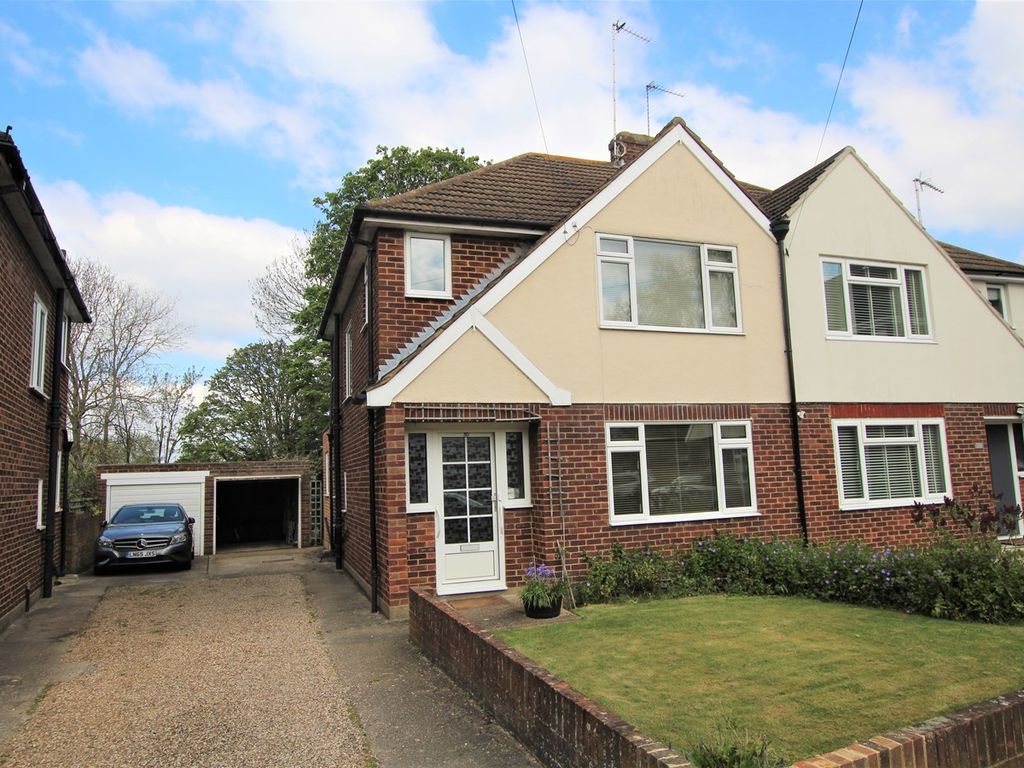 3 bed semidetached house for sale in Catlin Crescent, Shepperton TW17 Zoopla