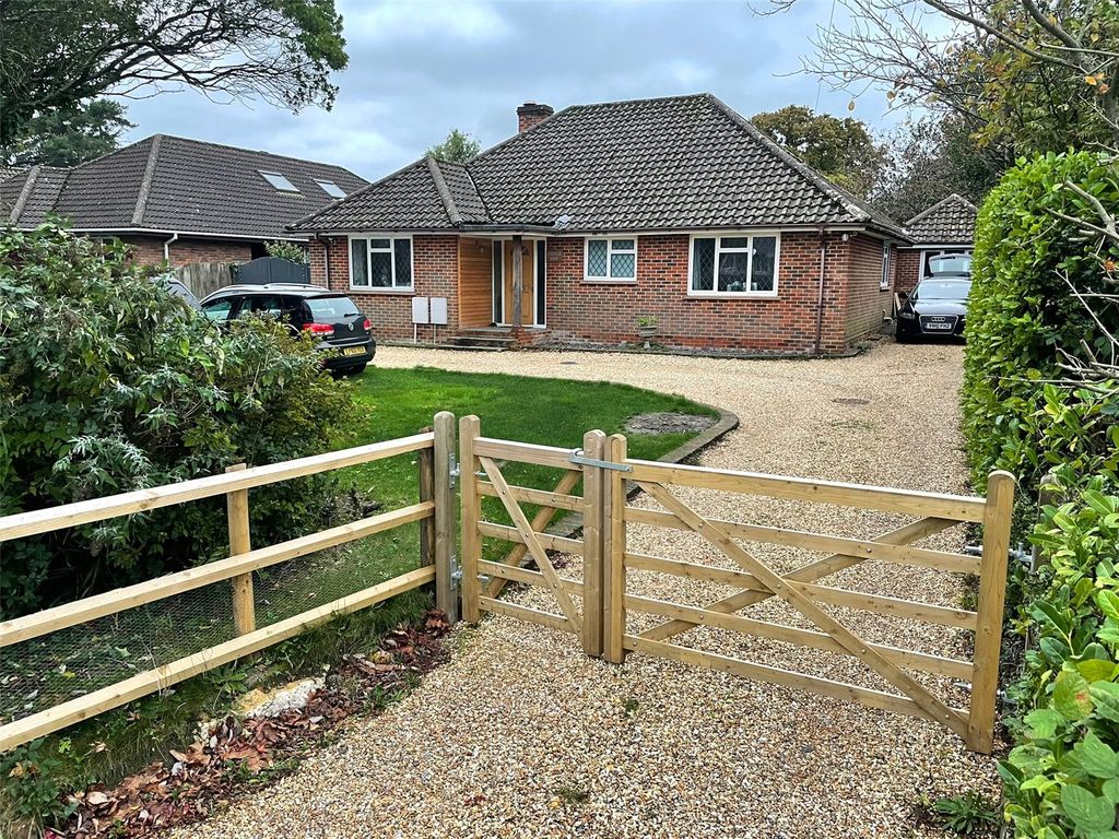 3 bed bungalow for sale in Forest Way, Brighton Road, Sway, Hampshire
