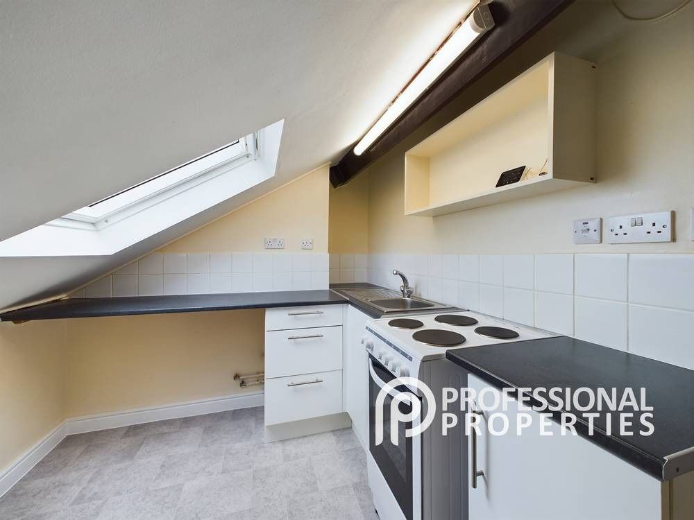 2 bed flat to rent in Hartington Street, Derby, Derbyshire DE23, £575