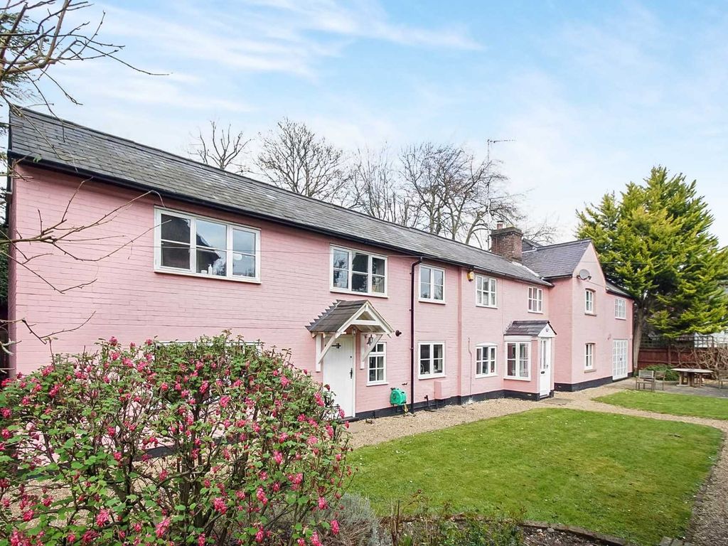 4 bed detached house to rent in Box Lane, Hemel Hempstead HP3 Zoopla