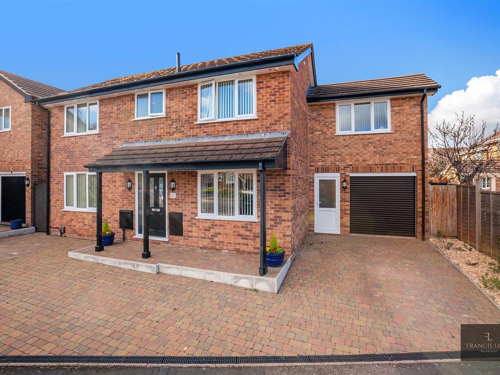 Grecian Way, Exeter EX2  