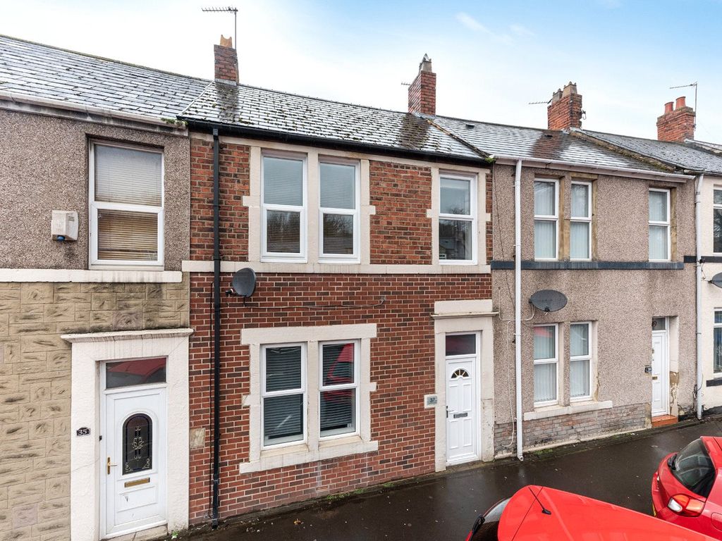 3 bed terraced house for sale in Warkworth Crescent, Newburn, Newcastle