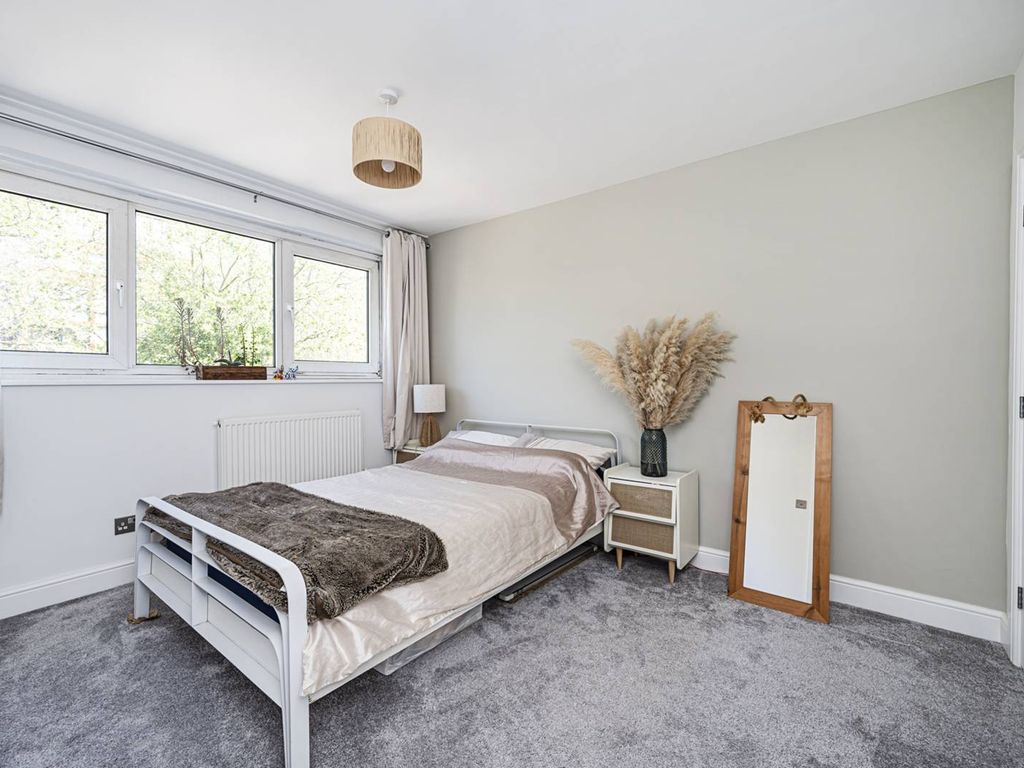 3 bed flat to rent in Ravenscroft Street, Shoreditch, London E2 Zoopla